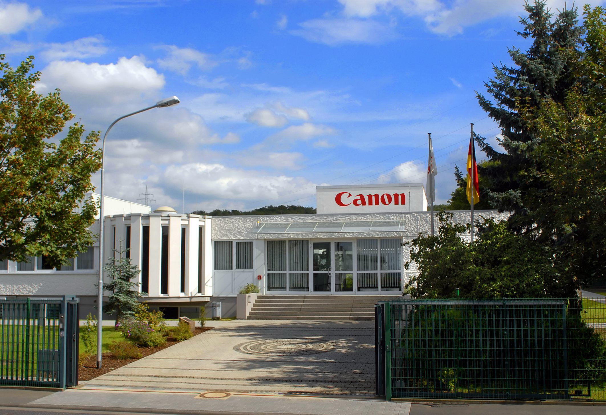 Canon Professional Services